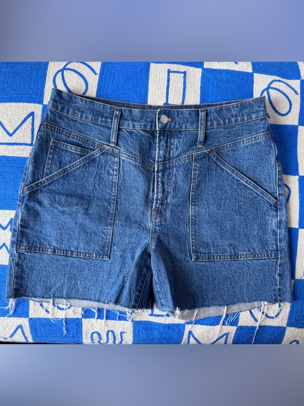 Madewell Perfect Vintage Patch-Pocket Short size 32